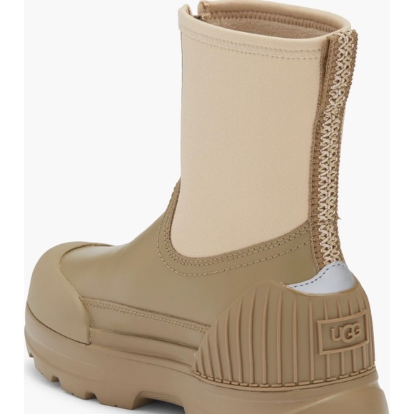 Ugg boots - Picture 2 of 3